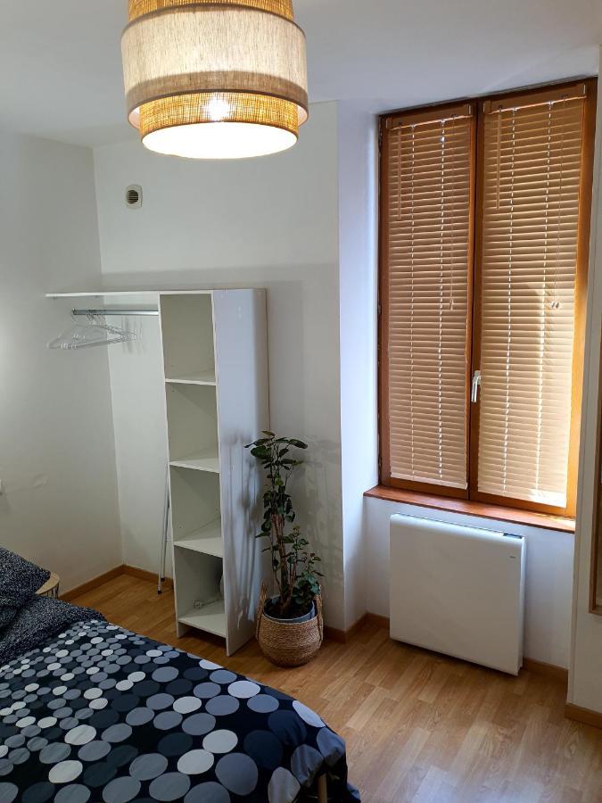 Appartement Cosy Entier, Parking Gratuit Dans La Rue Dijon Exterior foto